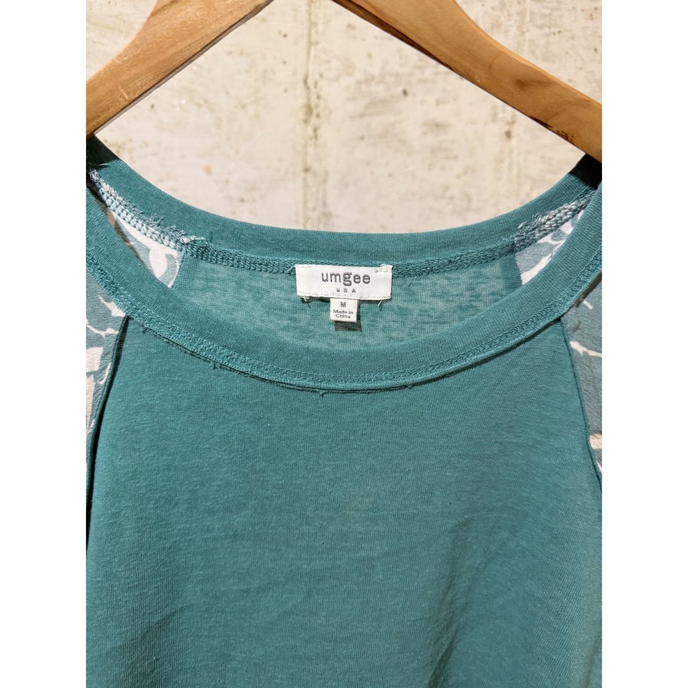 Umgee USA Womens Teal Floral Print Tunic Top Size M Short Sleeve Fringe Hem Boho